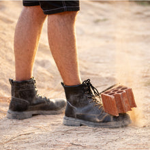 Load image into Gallery viewer, safety boots size 9
