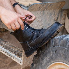 Load image into Gallery viewer, black safety boots
