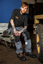 Load image into Gallery viewer, Lightweight Safety Shoes | Composite Safety Trainers with Kevlar midsole 1557
