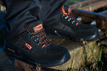 Load image into Gallery viewer, Lightweight Safety Shoes for Men with Steel Midsole S1P SRC | 9952 Black Hammer
